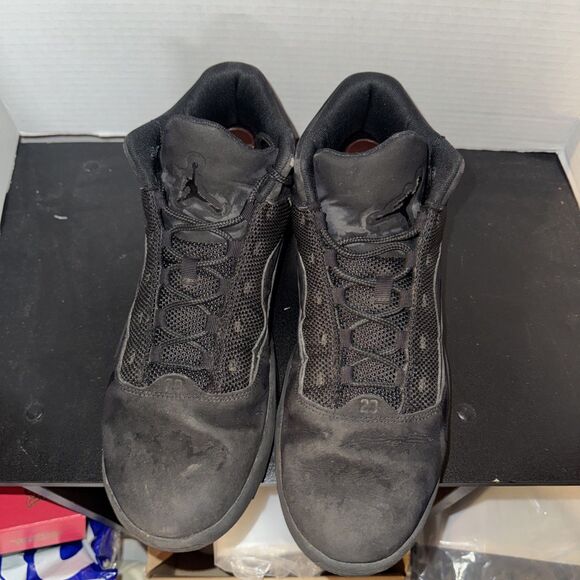 Jordan Max Aura 2 Triple Black CK6636-002 Men’s 11 Basketball Shoes